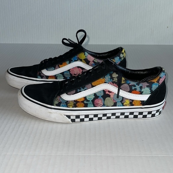 Vans Customs Peanuts Old Skool Skater Sneakerz - Picture 2 of 10